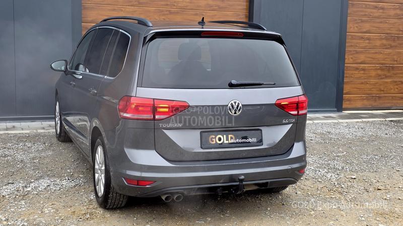 Volkswagen Touran 2.0 TDi 7SD HIGHLINE