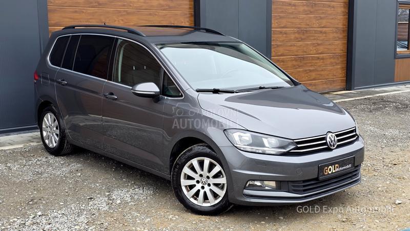 Volkswagen Touran 2.0 TDi 7SD HIGHLINE