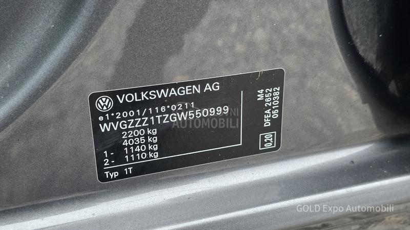 Volkswagen Touran 2.0 TDi 7SD HIGHLINE