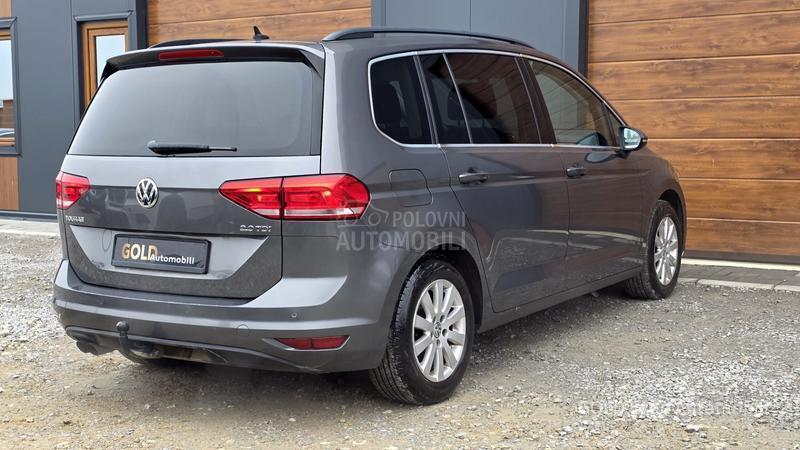 Volkswagen Touran 2.0 TDi 7SD HIGHLINE