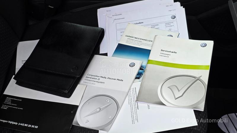 Volkswagen Touran 2.0 TDi 7SD HIGHLINE