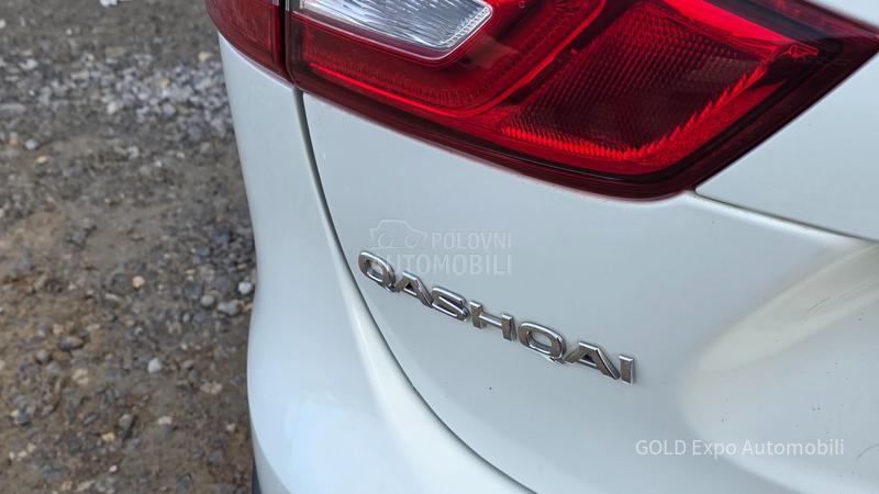 Nissan Qashqai 1.2 DIG-T 120K.M NOV