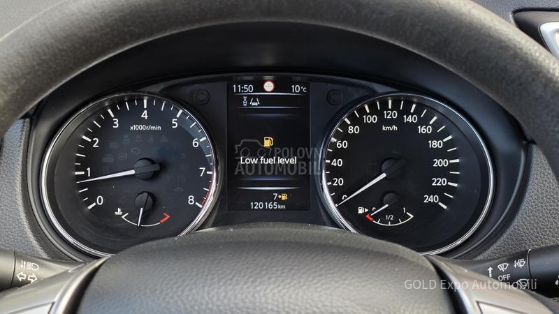 Nissan Qashqai 1.2 DIG-T 120K.M NOV