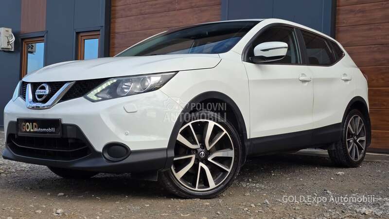 Nissan Qashqai 1.2 DIG-T 120K.M NOV