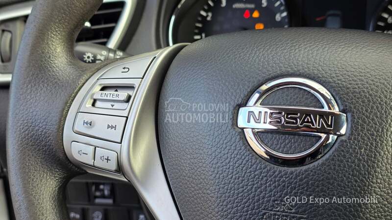 Nissan Qashqai 1.2 DIG-T 120K.M NOV