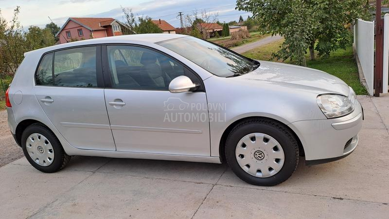 Volkswagen Golf 5 1,9tdi