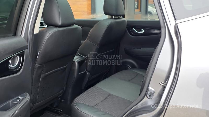 Nissan Qashqai 1.2 X-TRONIC 151K.M.