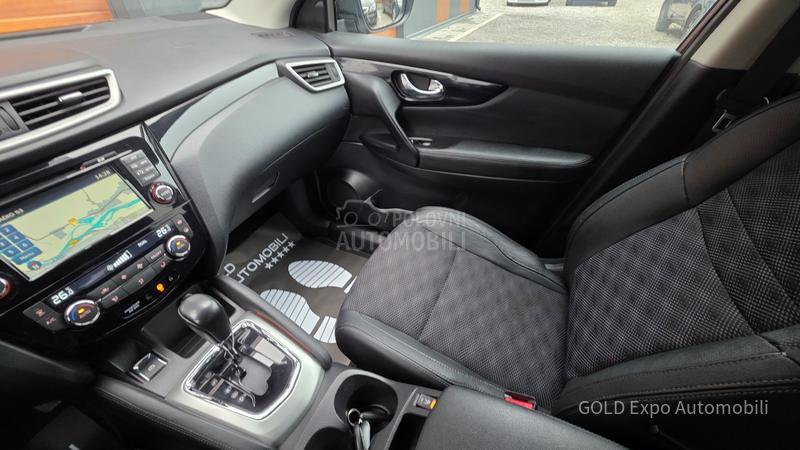 Nissan Qashqai 1.2 X-TRONIC 151K.M.