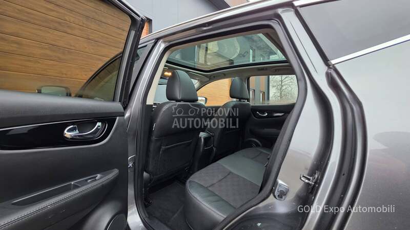 Nissan Qashqai 1.2 X-TRONIC 151K.M.