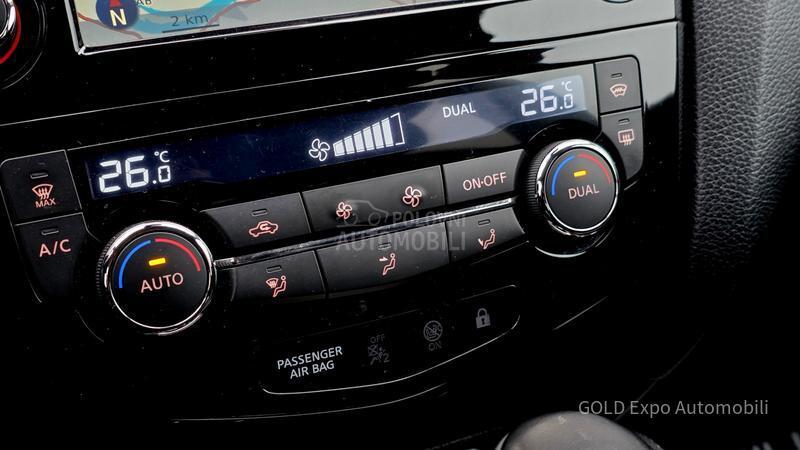 Nissan Qashqai 1.2 X-TRONIC 151K.M.