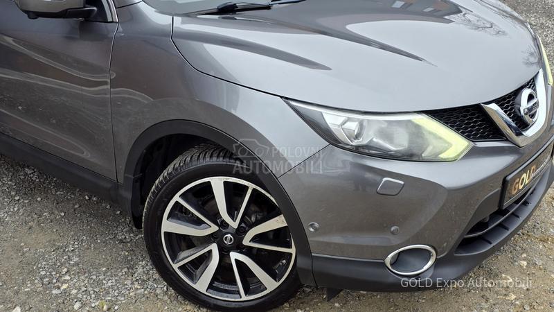 Nissan Qashqai 1.2 X-TRONIC 151K.M.