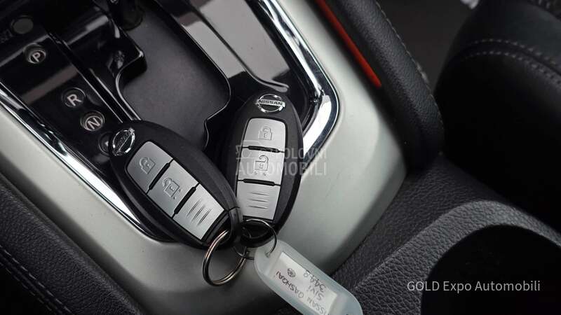 Nissan Qashqai 1.2 X-TRONIC 151K.M.