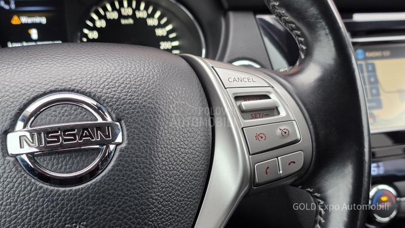 Nissan Qashqai 1.2 X-TRONIC 151K.M.