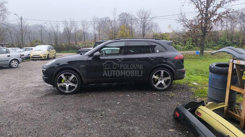 Aluminijumske felne  22" 5 x 130