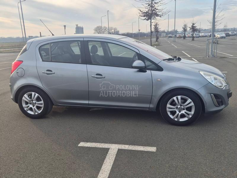 Opel Corsa D 1.3 no.ov