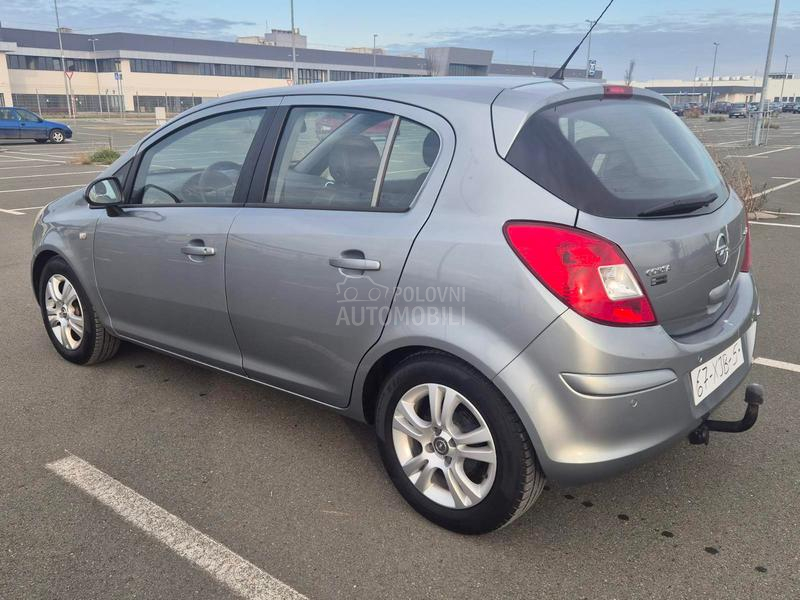 Opel Corsa D 1.3 no.ov