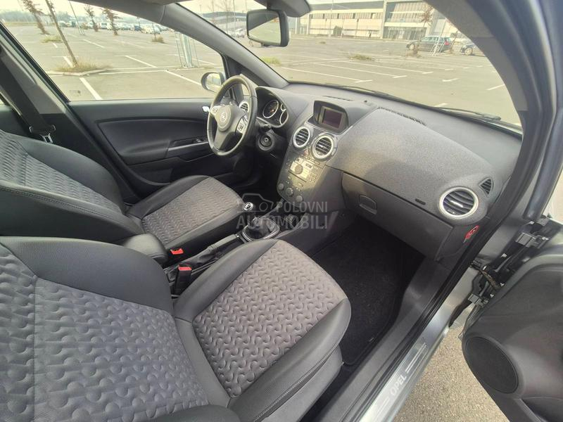 Opel Corsa D 1.3 no.ov