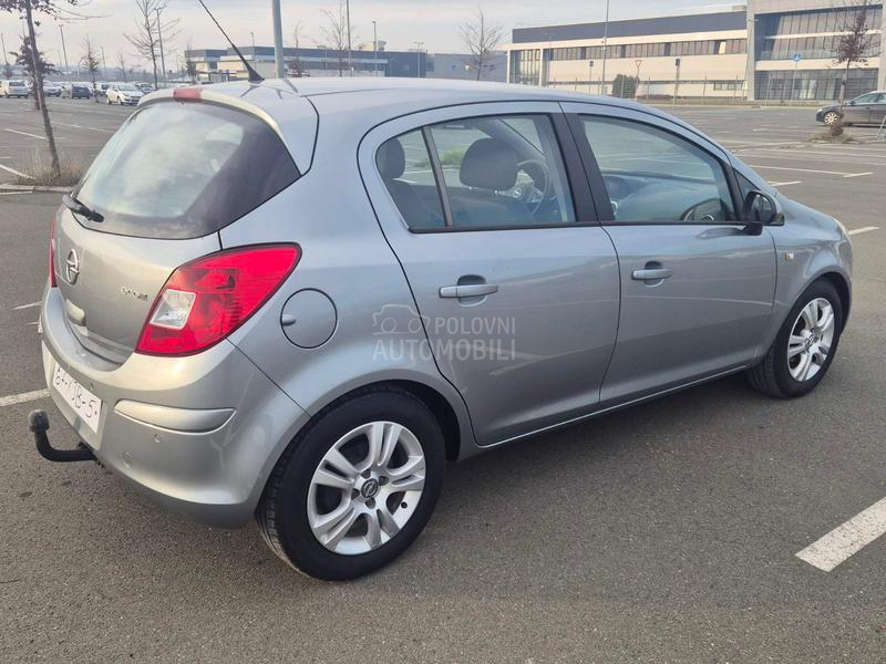 Opel Corsa D 1.3 no.ov