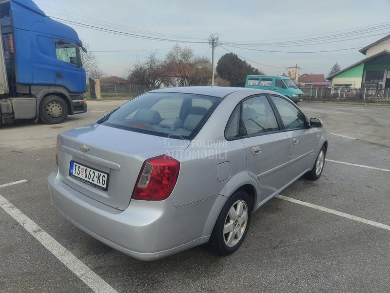 Chevrolet Nubira 1.8b ODLlČAN