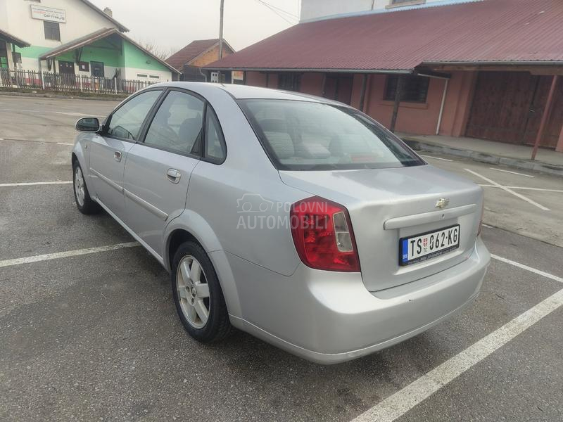 Chevrolet Nubira 1.8b ODLlČAN
