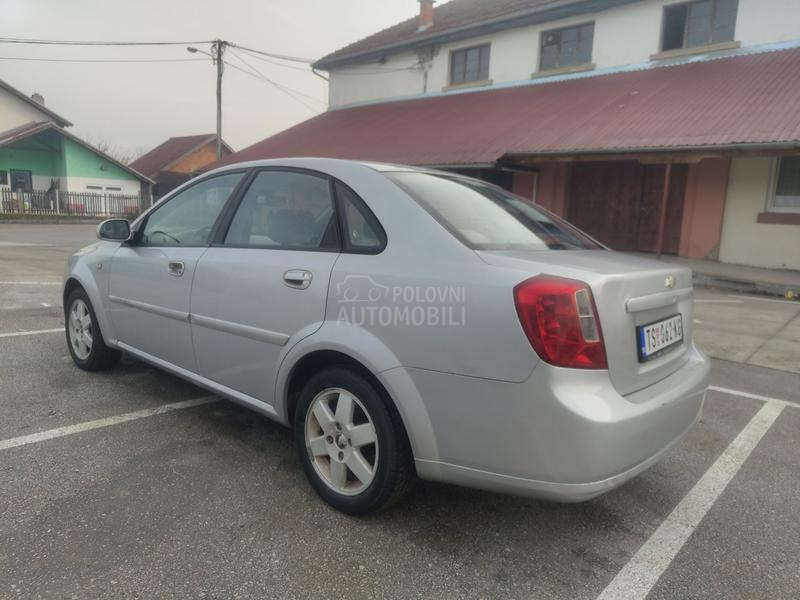 Chevrolet Nubira 1.8b ODLlČAN