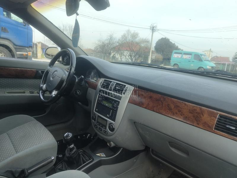 Chevrolet Nubira 1.8b ODLlČAN