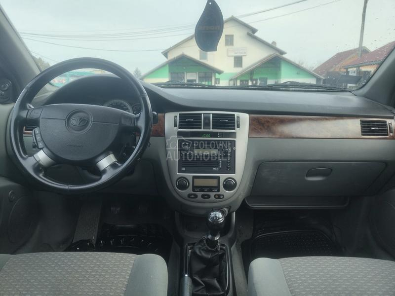 Chevrolet Nubira 1.8b ODLlČAN