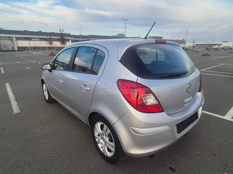 Opel Corsa D 