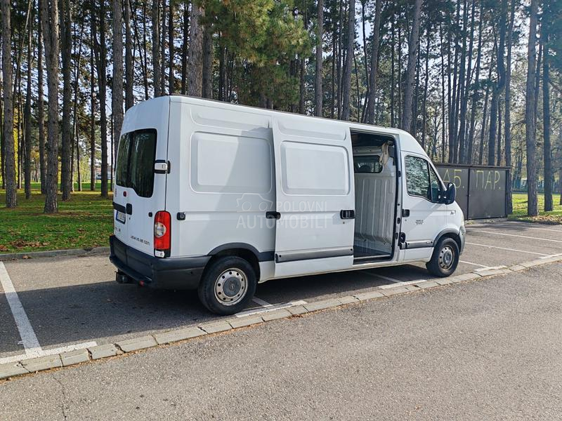 Opel Movano 