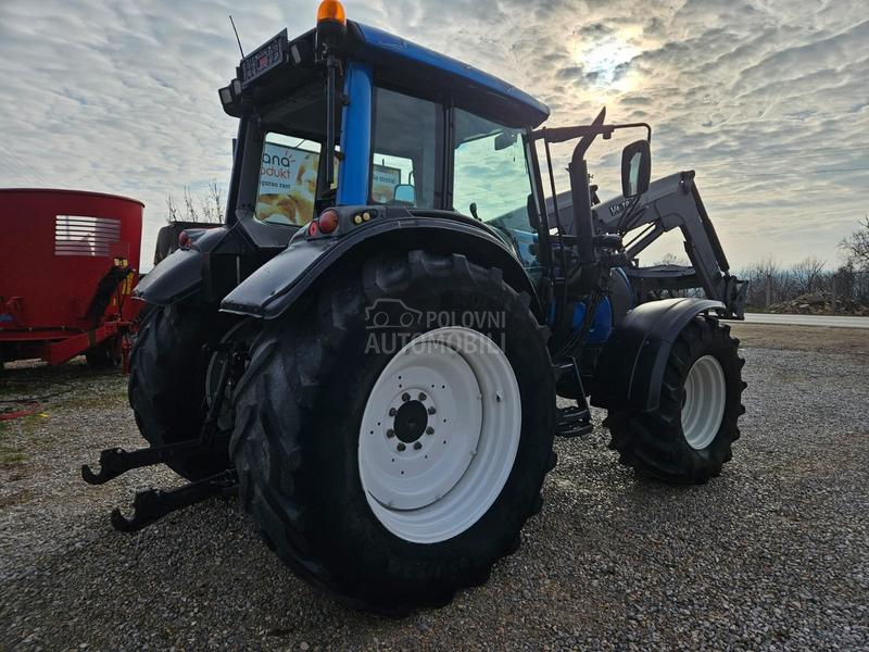 Valtra N101 FABRICKI UTOVARIVAC