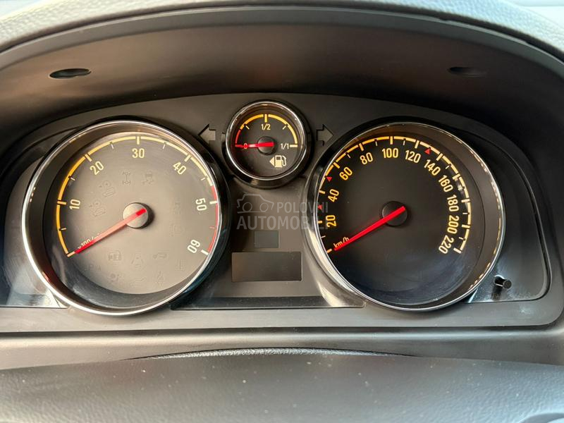 Opel Antara NOV MATIC