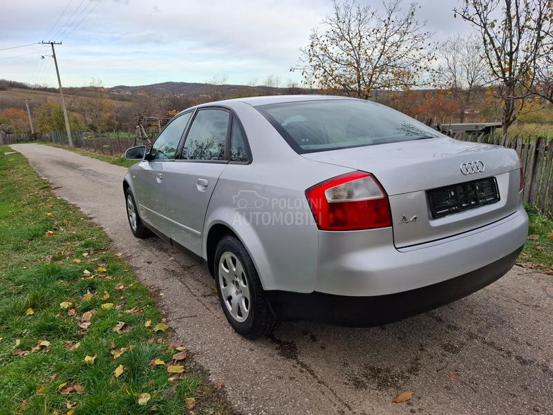 Audi A4 1.9