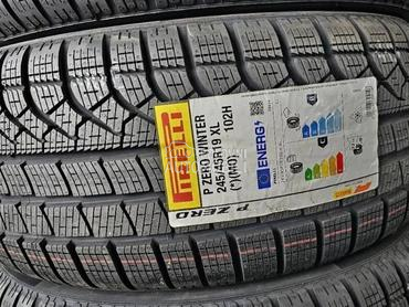 Pirelli 245/45 R19 Zimska