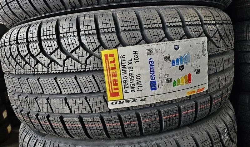 Pirelli 245/45 R19 Zimska