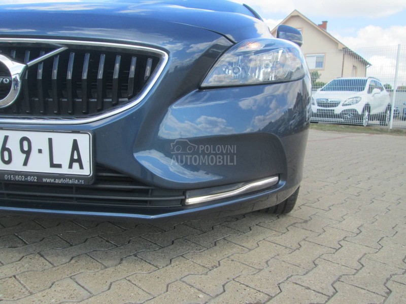 Volvo V40 2.0 b