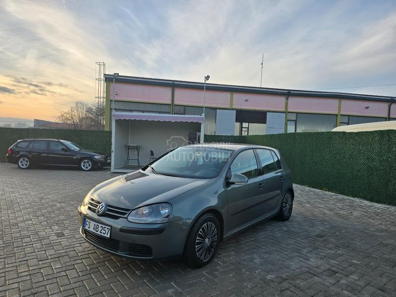 Volkswagen Golf 5 