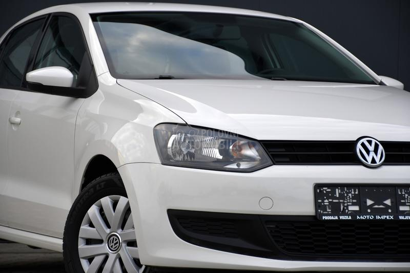 Volkswagen Polo 1.4 / NAV / CH