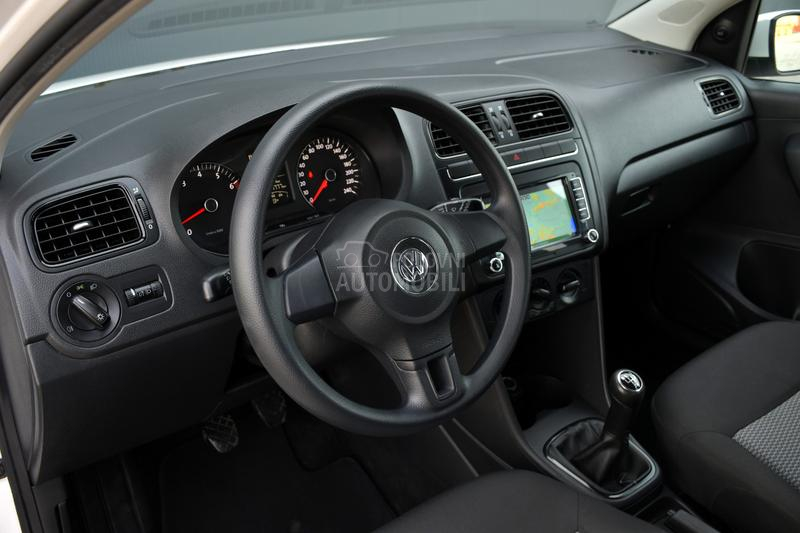 Volkswagen Polo 1.4 / NAV / CH