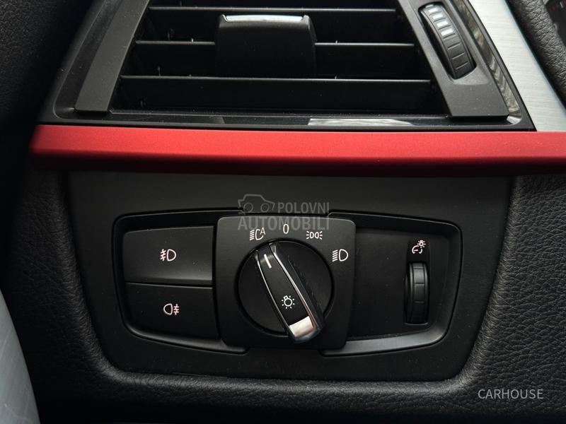 BMW 320 SPORT AUT LED NAV