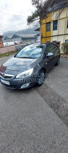 Opel Astra J 1.3 cdti ekoflex