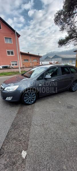 Opel Astra J 1.3 cdti ekoflex