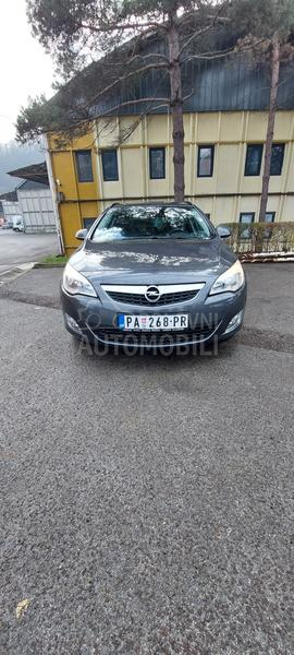 Opel Astra J 1.3 cdti ekoflex