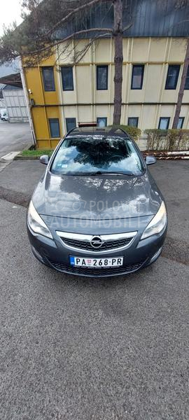 Opel Astra J 1.3 cdti ekoflex