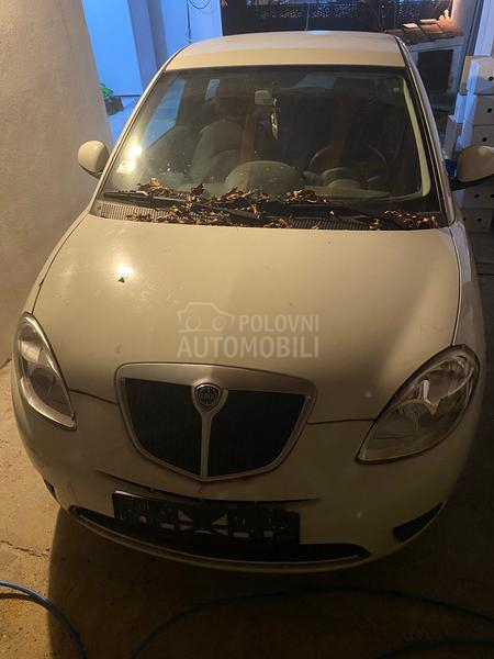 Lancia Ypsilon Lancija 1,4