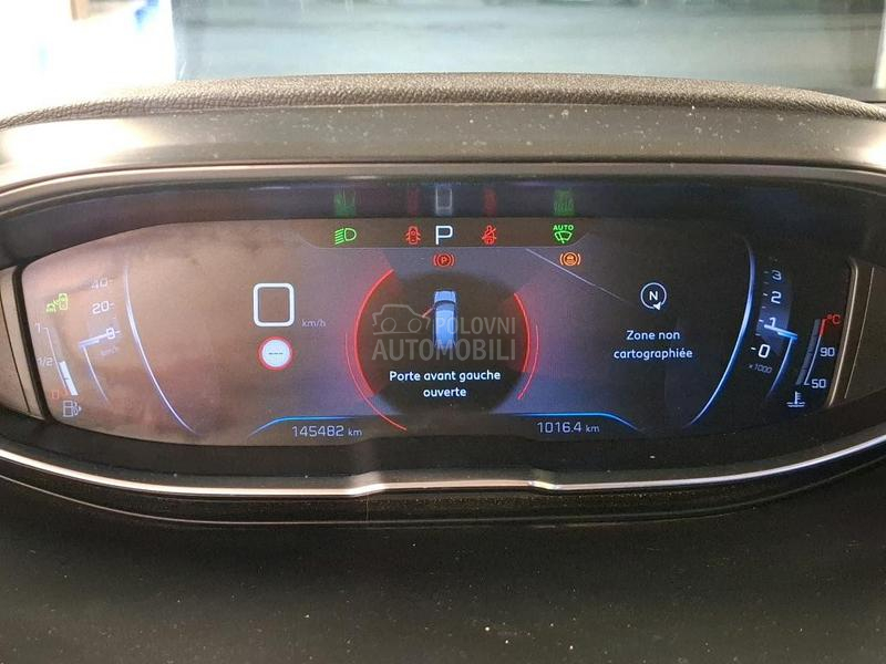 Peugeot 5008 1.6 THP ALLURE