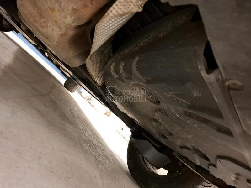 Peugeot 5008 1.6 THP ALLURE