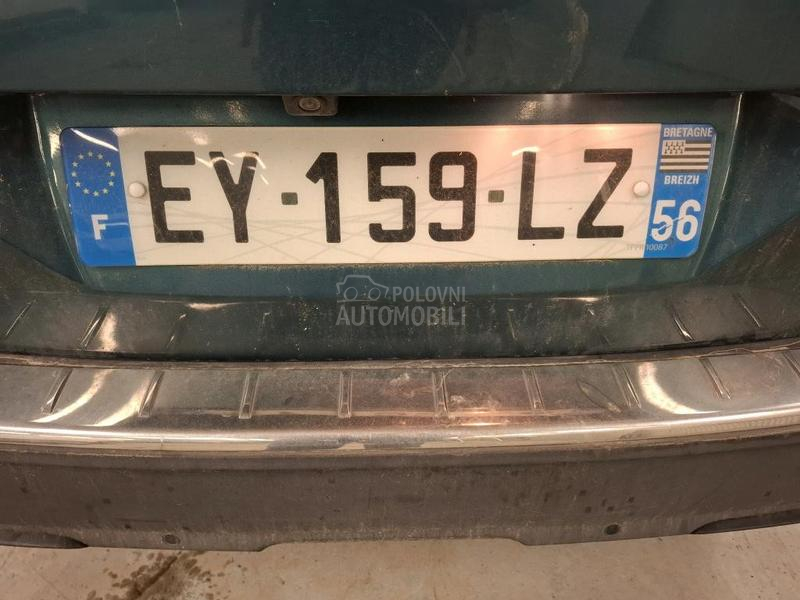 Peugeot 5008 1.6 THP ALLURE