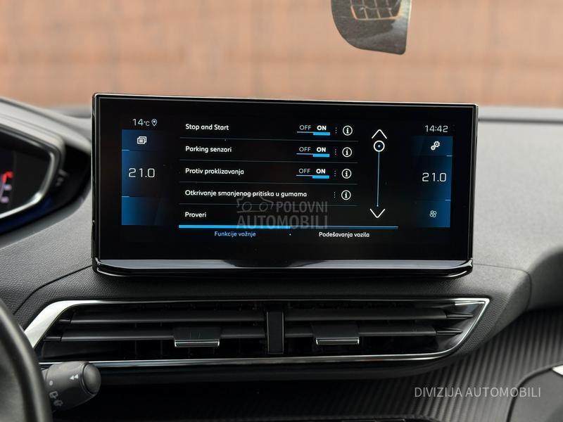 Peugeot 3008 Kamera/Auto/Led/Nav