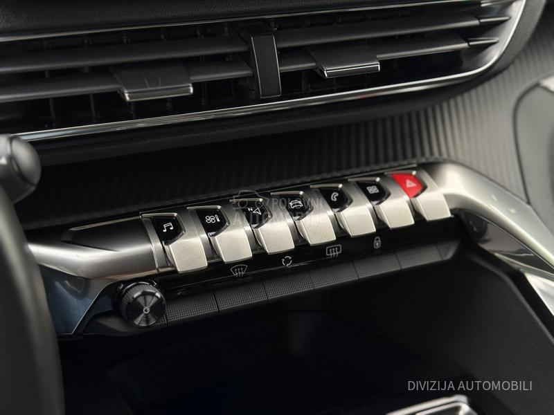 Peugeot 3008 Kamera/Auto/Led/Nav