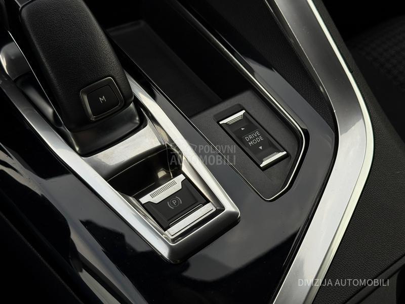 Peugeot 3008 Kamera/Auto/Led/Nav